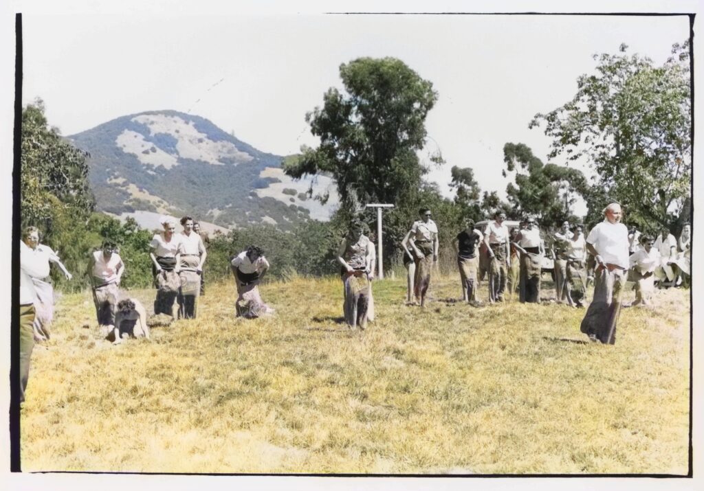 GK_Hardt_employee_picnic_Santa_Rosa_California_1958 (13)
